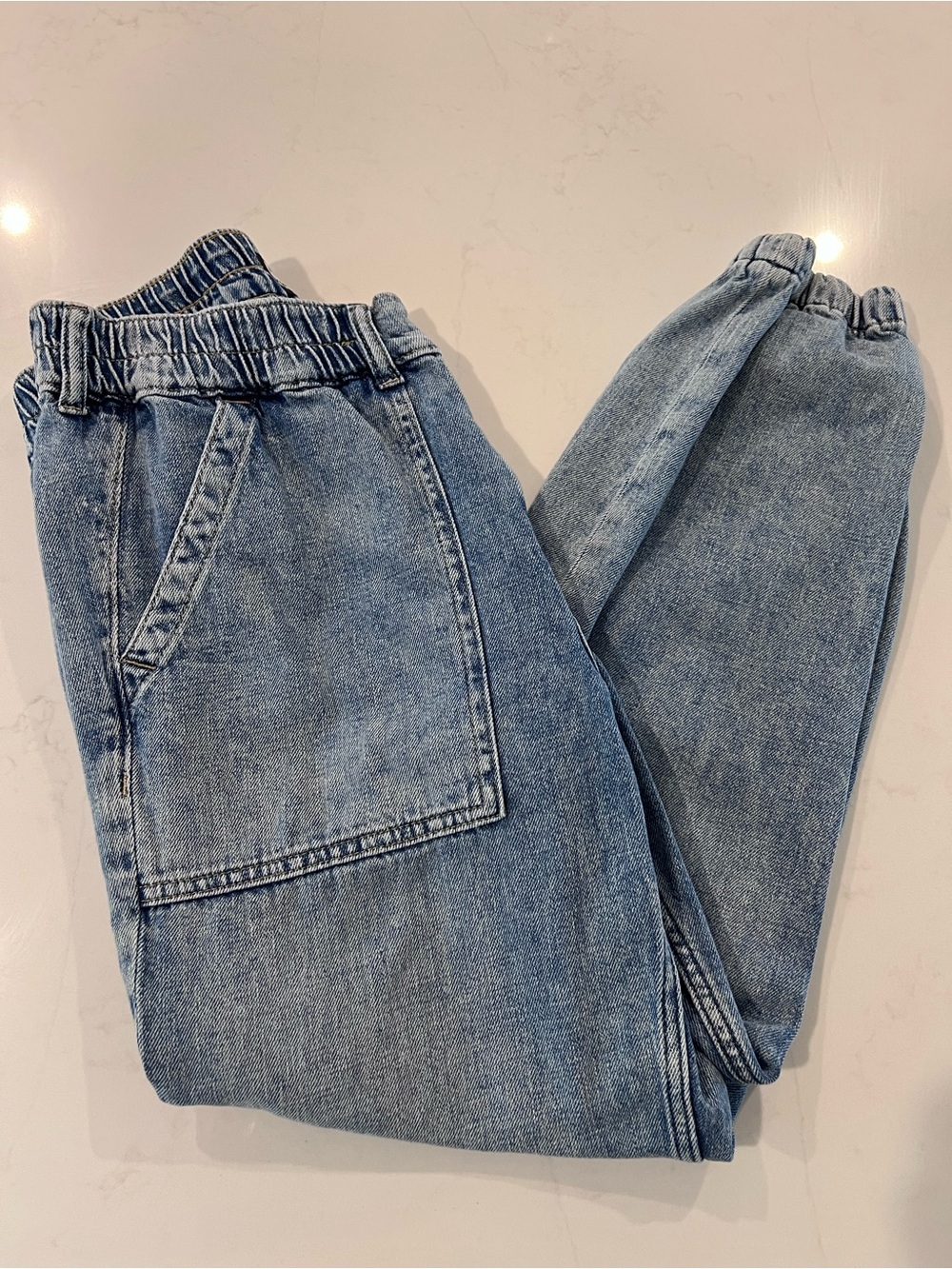 GAP Light Blue Denim Cropped Ankle Jogger Jeans
